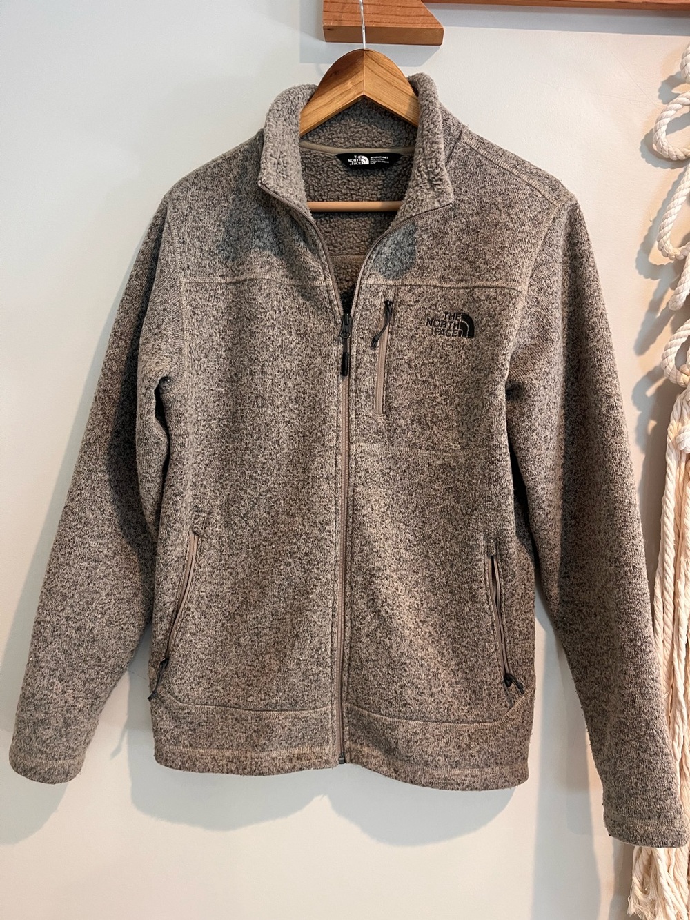 The North Face Gordon Lyons Full Zip Fleece Sweater Sweatshirt Size Small Green